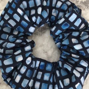Light blue dark blue navy man bun square scrunchie